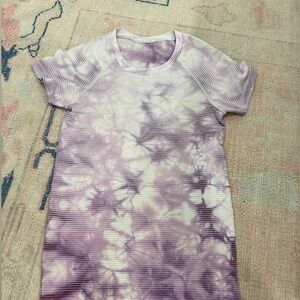 Lululemon Purple Tie-Dye Shirt
Size 2